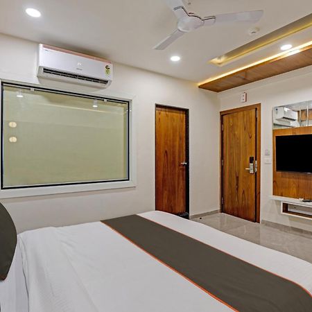 Collection O Alpha One Hotel Ahmedabad Eksteriør billede