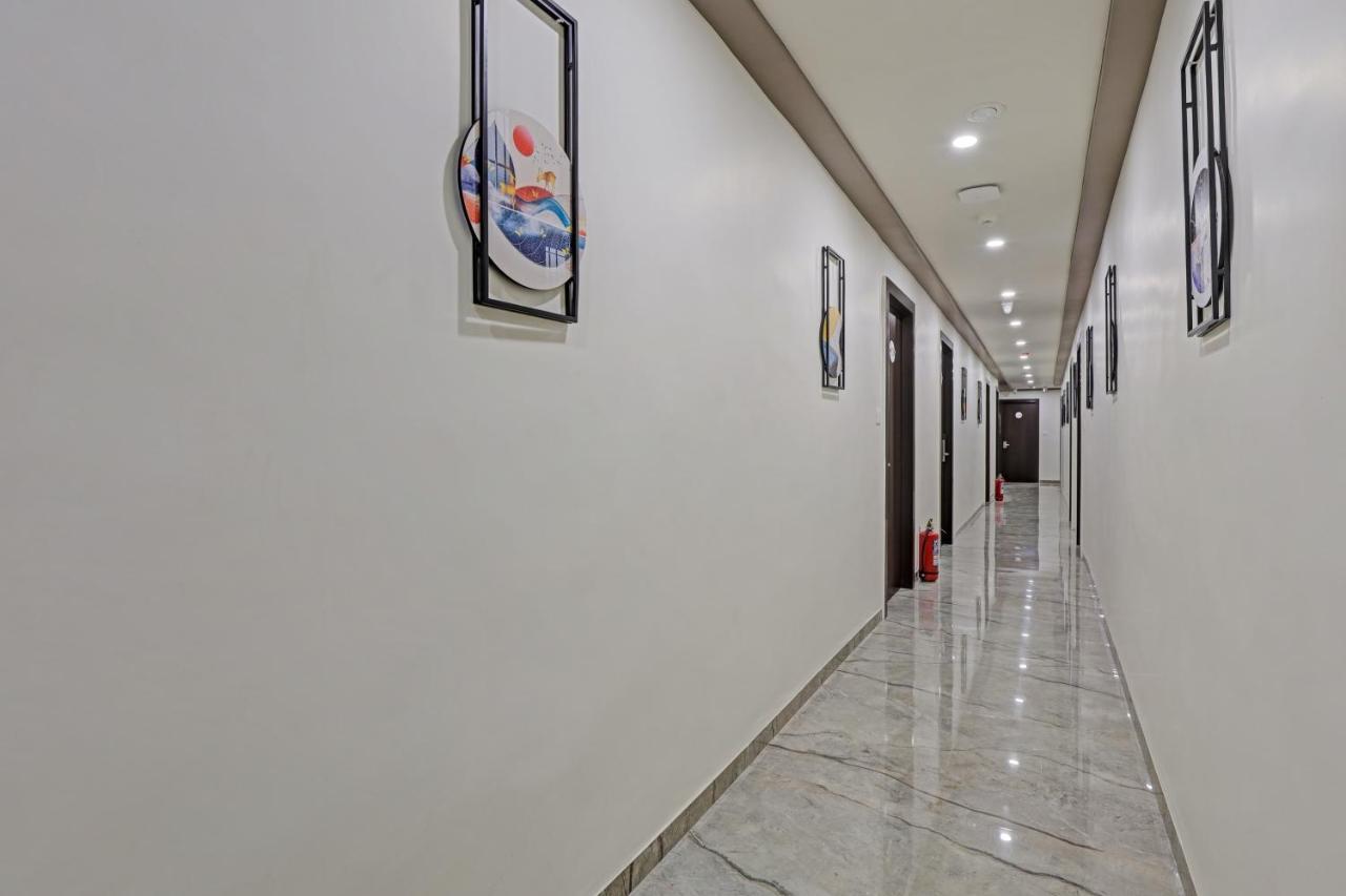 Collection O Alpha One Hotel Ahmedabad Eksteriør billede